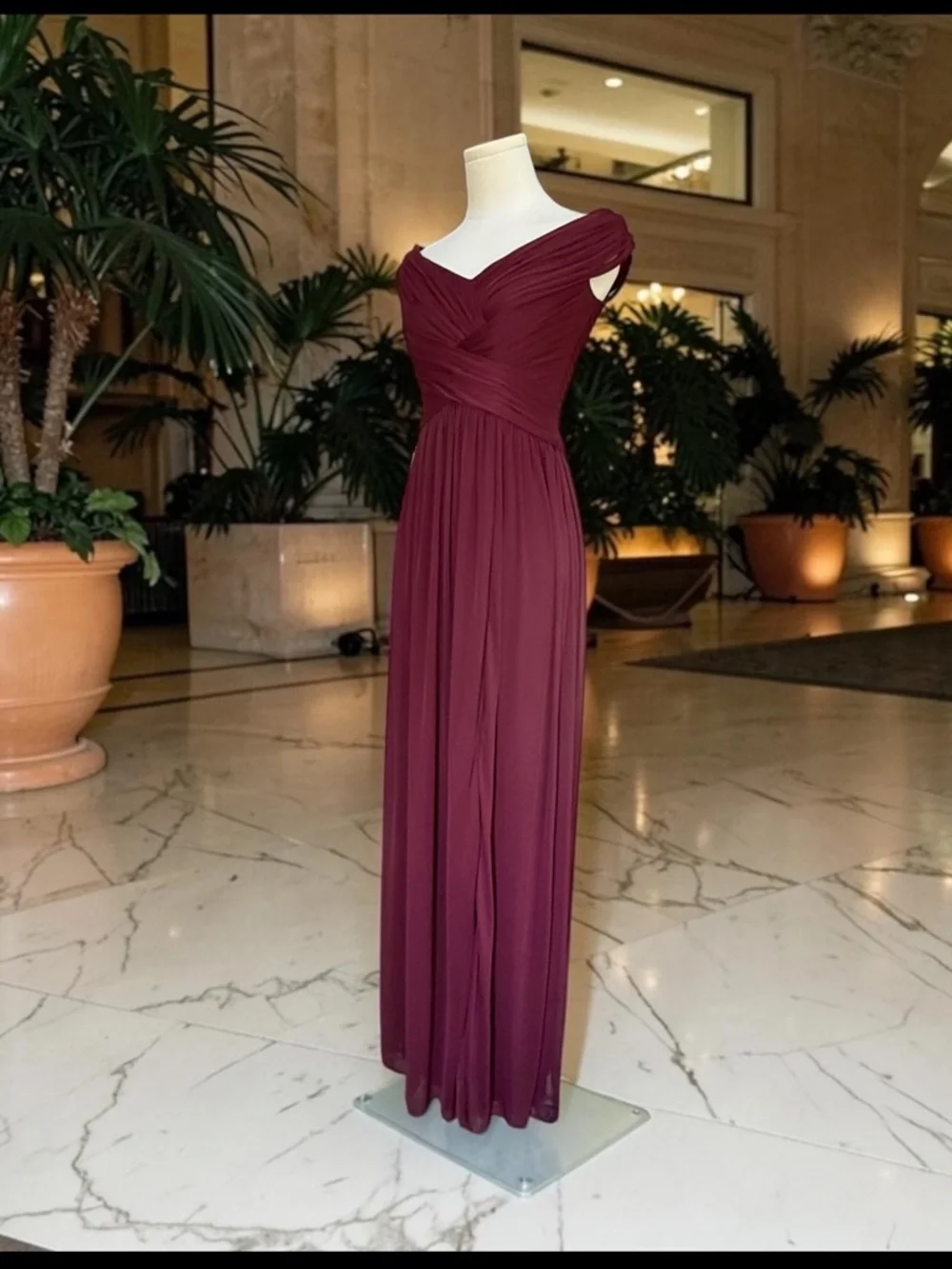 NWT David’s Bridal Off-Shoulder Evening Gown in Wine! Size 2! NEW! - Picture 2 of 15